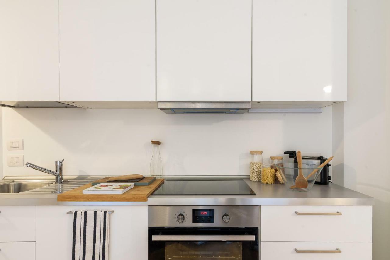 מילאנו Joivy Homey 1-Bed With View Near Citylife מראה חיצוני תמונה